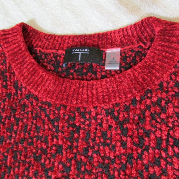 Tahari Plush Velour Sweater Red / Black Short Sleeve - Picture 4 of 6